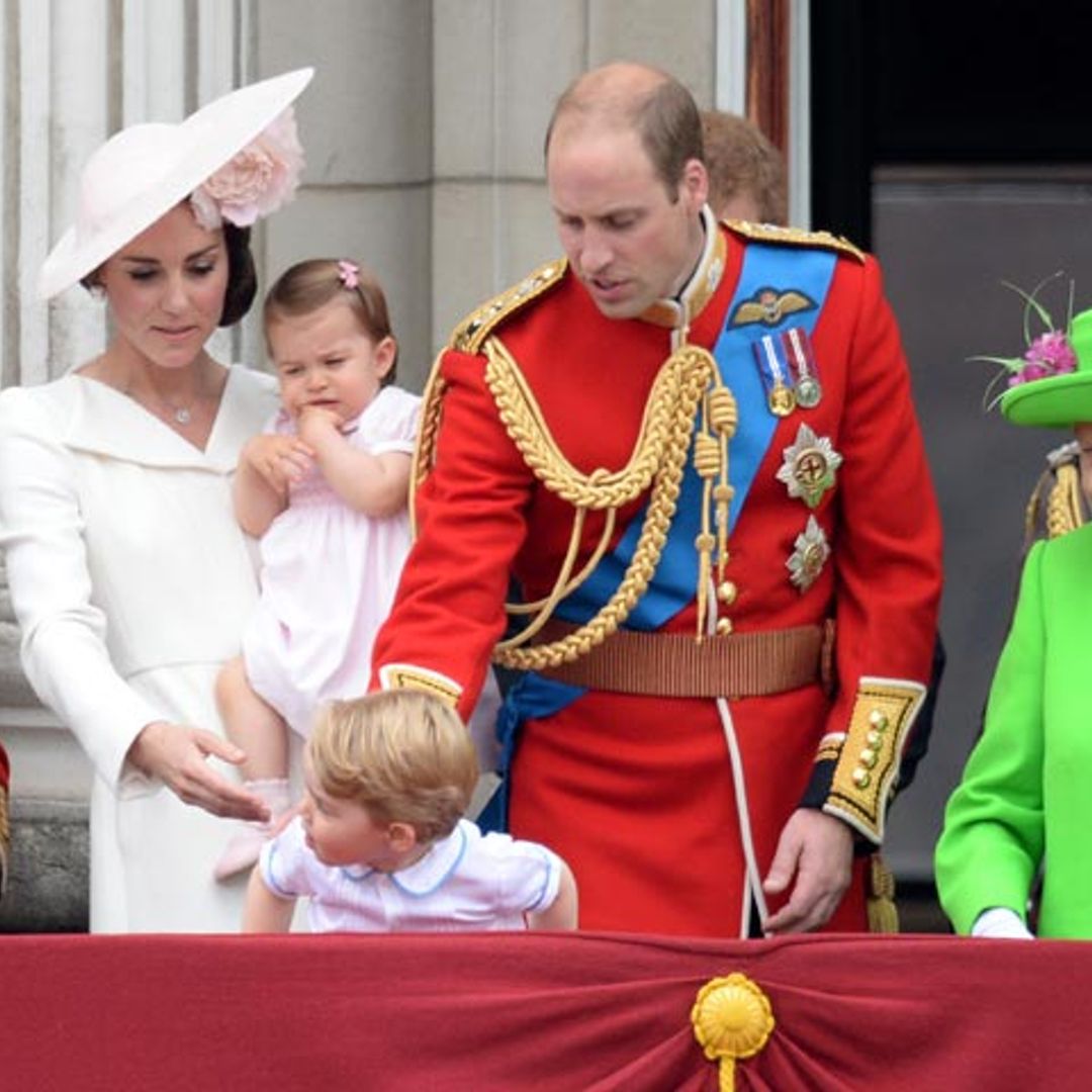 Guillermo de Inglaterra se gana una 'regañina de abuela' en el 'Trooping the colour', y nosotros no podemos parar de reír
