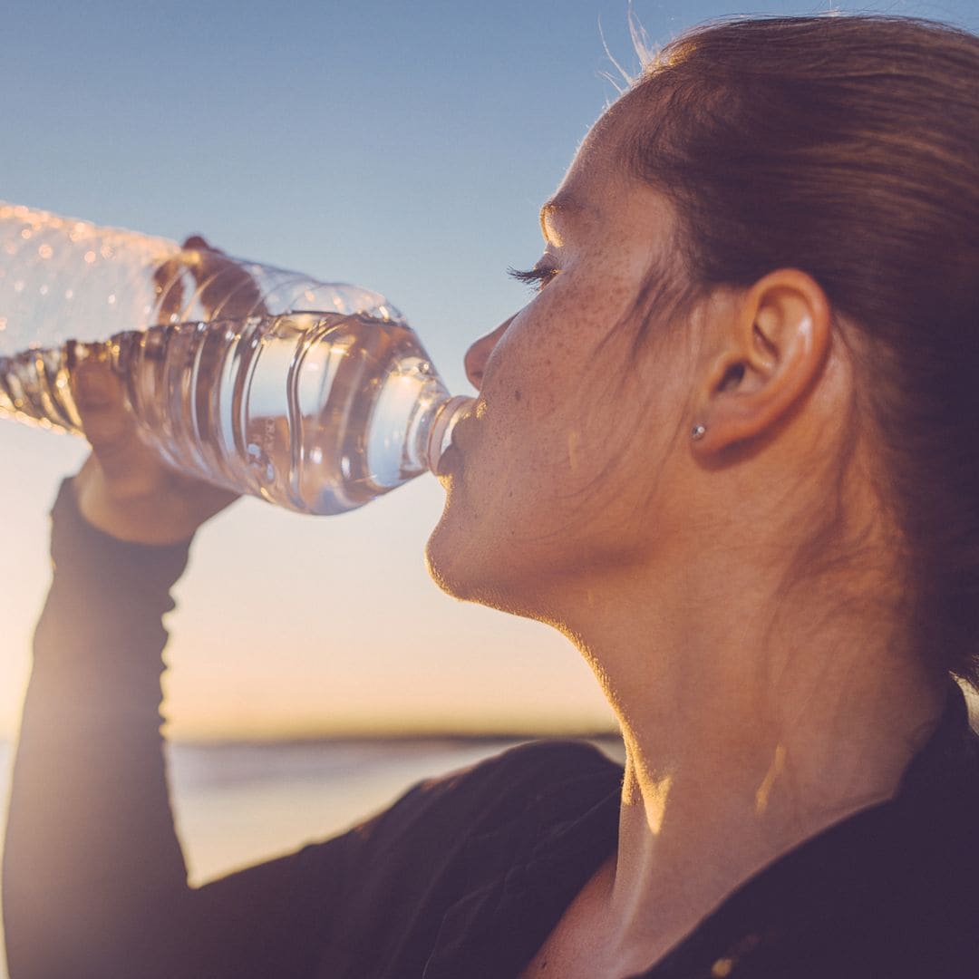 How much water should you really drink a day to lose weight?