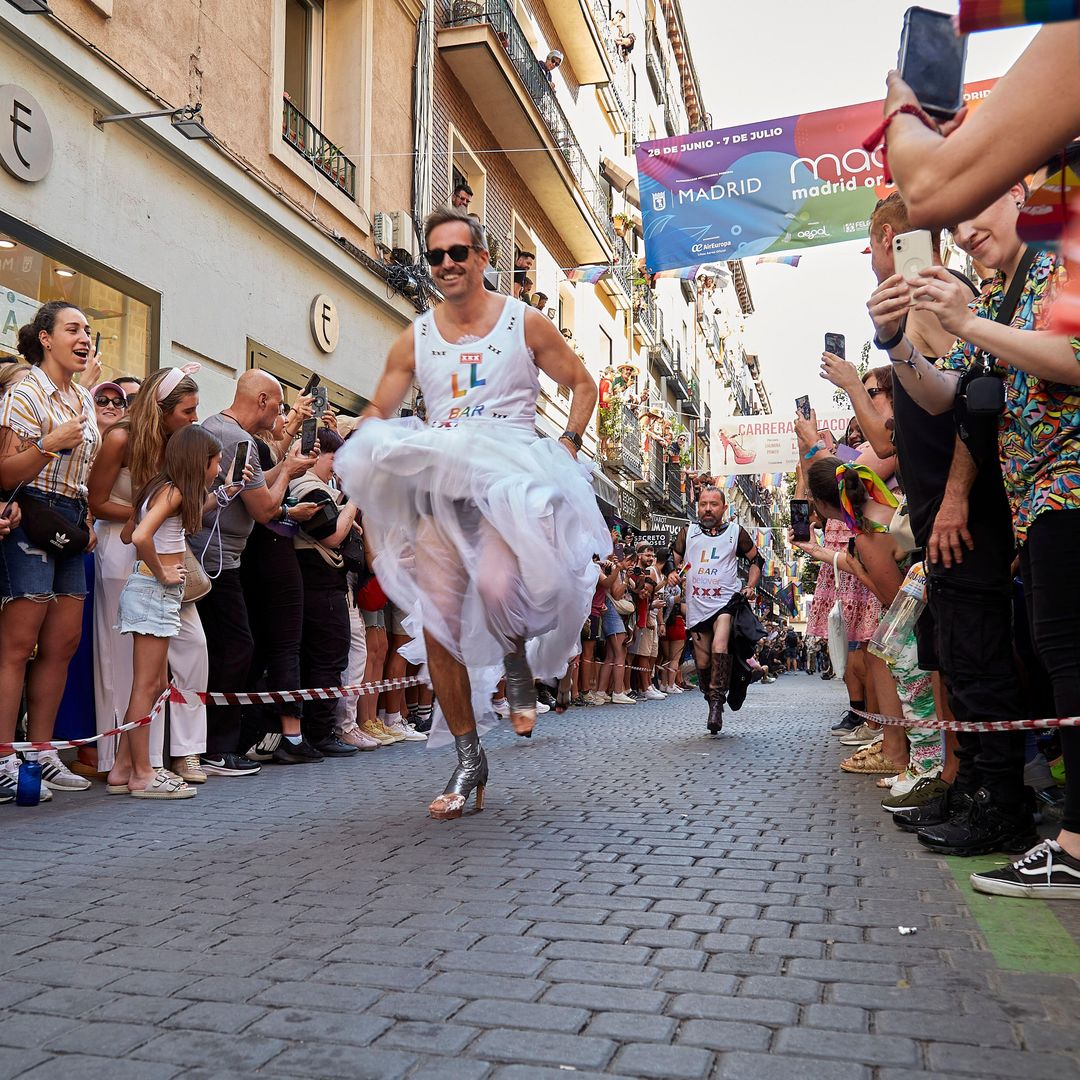 Carrera de Tacones por la calle Pelayo, Chueca, Madrid, LGTBI Pride Festival