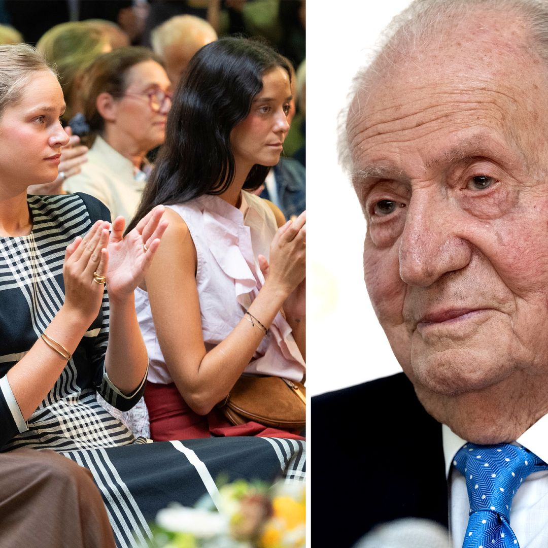 La emoción del rey Juan Carlos, arropado por la infanta Elena y dos de sus nietas, al recoger en París un nuevo premio por sus memorias