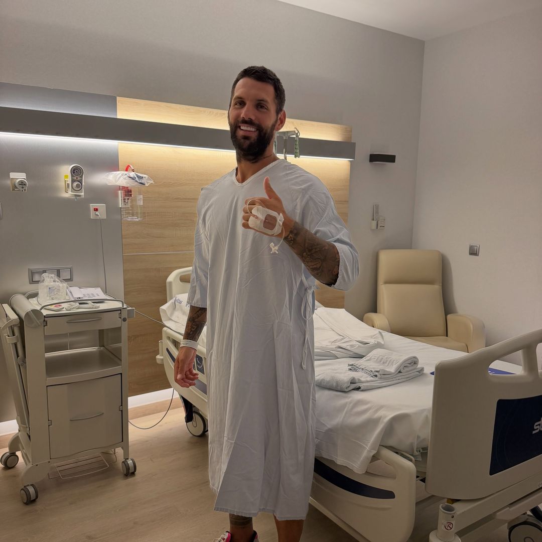 Albert Barranco da la última hora de su estado de salud tras abandonar 'Supervivientes All Stars'