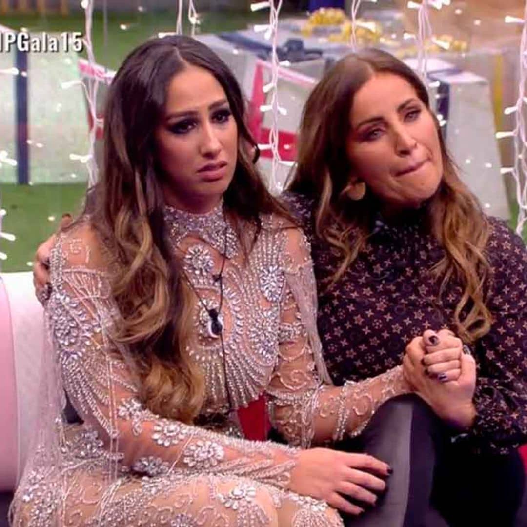 La madre de Noemí pide perdón a su hija en su noche decisiva: 'La he liado fuera'