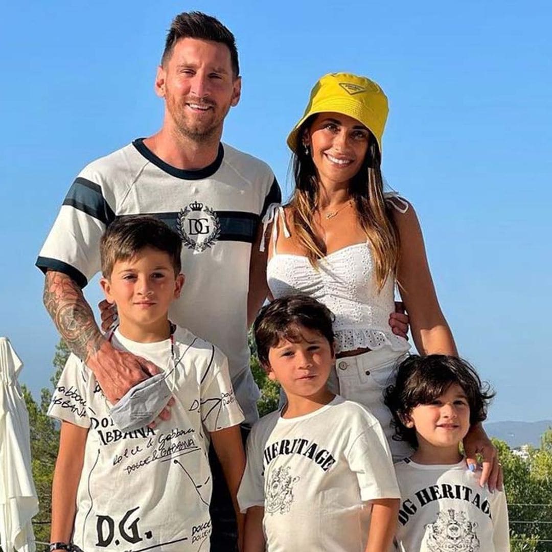 Antonela Rocuzzo presume de equipo mientras Leo Messi acapara titulares por su salida del Barcelona