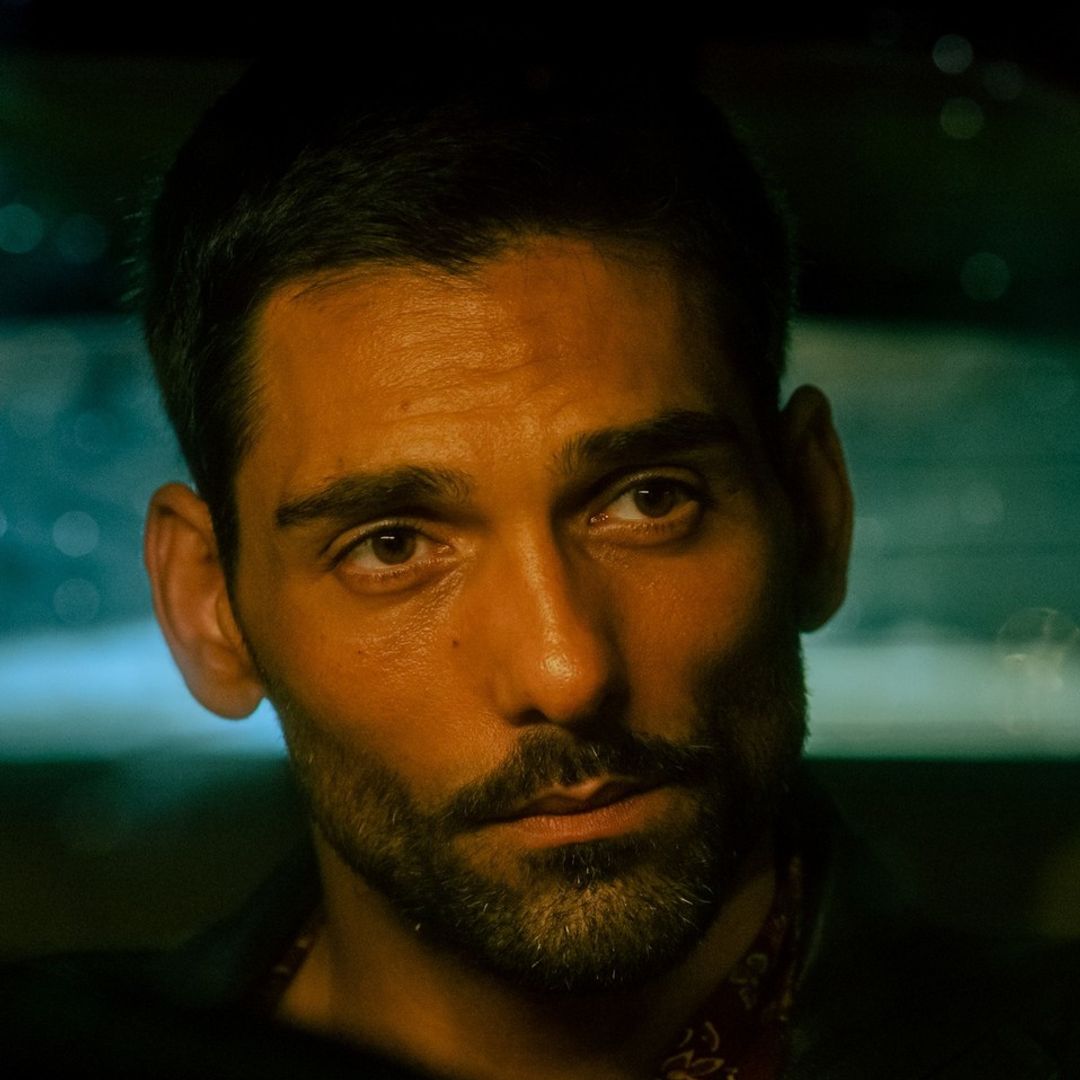 Así es Isaac Díaz, de tronista en 'Mujeres y hombres y viceversa' a protagonizar una serie con José Coronado