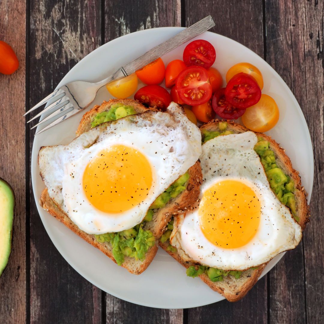 10 desayunos saludables con huevo fáciles y rápidos de preparar