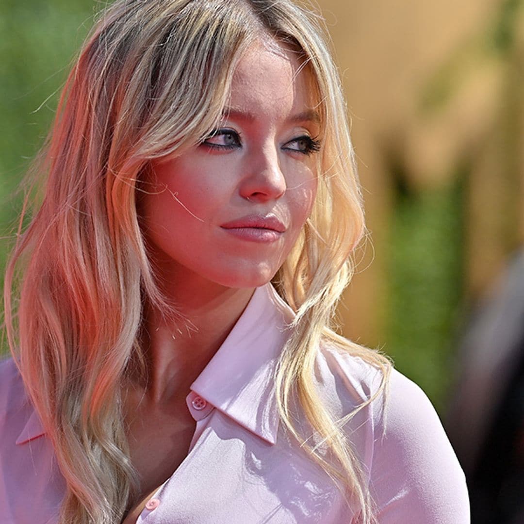 Sydney Sweeney recupera la prenda de los 2000 que jamás pensamos que volvería