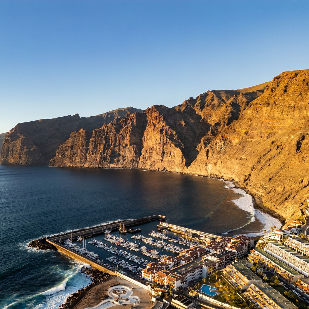 Acantilados de los Gigantes, Puerto de Santiago, Tenerife