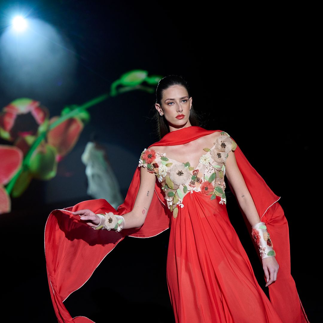 Look desfile Hannibal Laguna