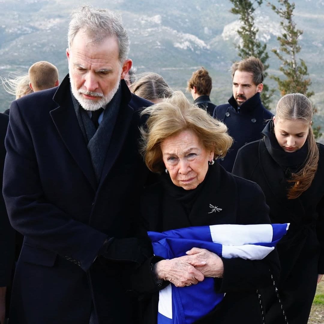 María José Gómez y Verdú, experta en protocolo, sobre la sobriedad y tradición en el funeral de Irene de Grecia: "El respeto a través del silencio"