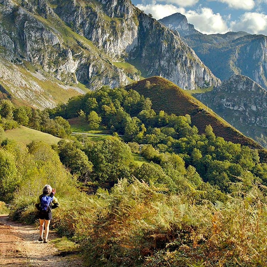 Asturias: 15 espectaculares senderos para descubrir este otoño