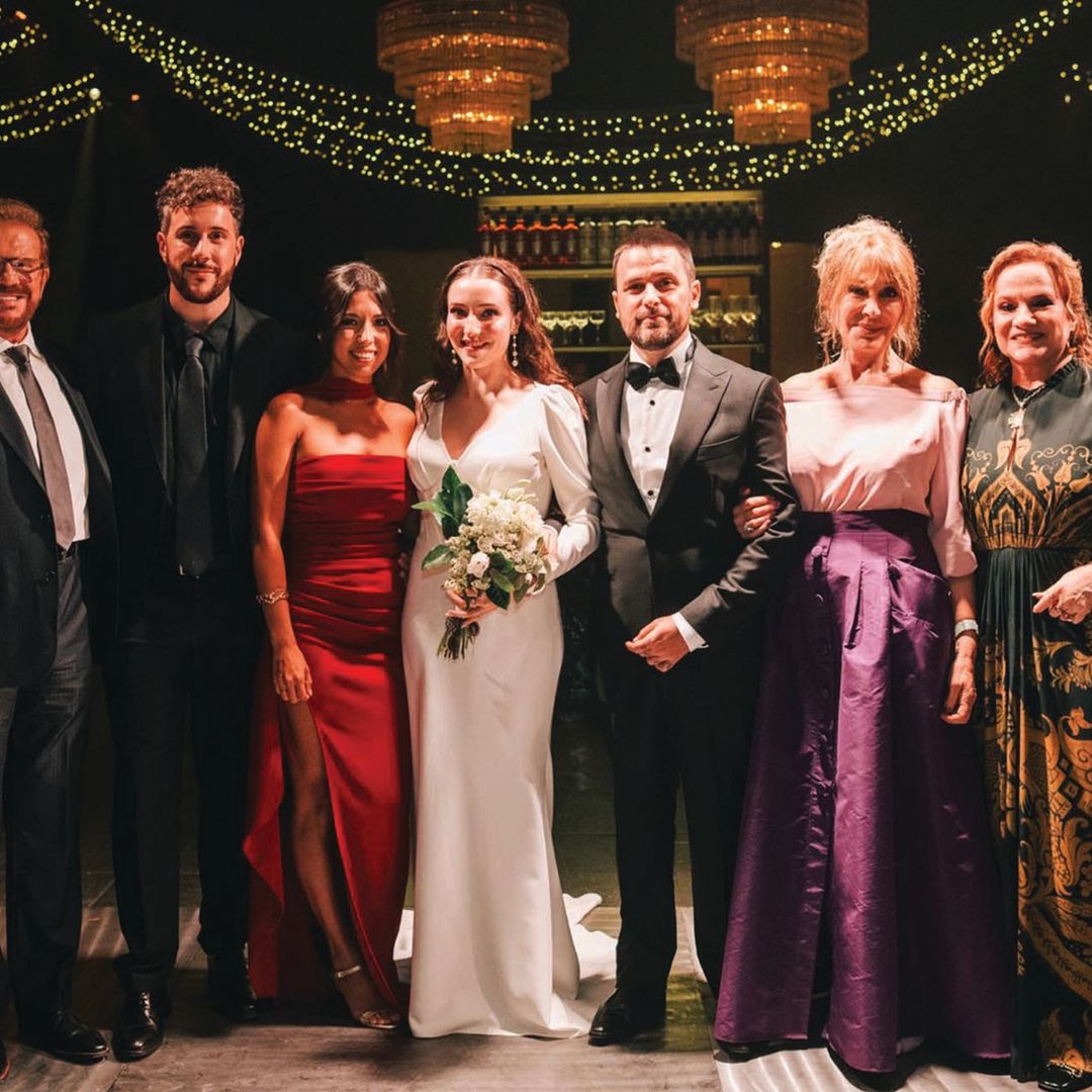 Joaquín Galán y su hijo Francisco, Melanie Barreto, Rocío y
Damián, Viviana Berco y Lucía Galán