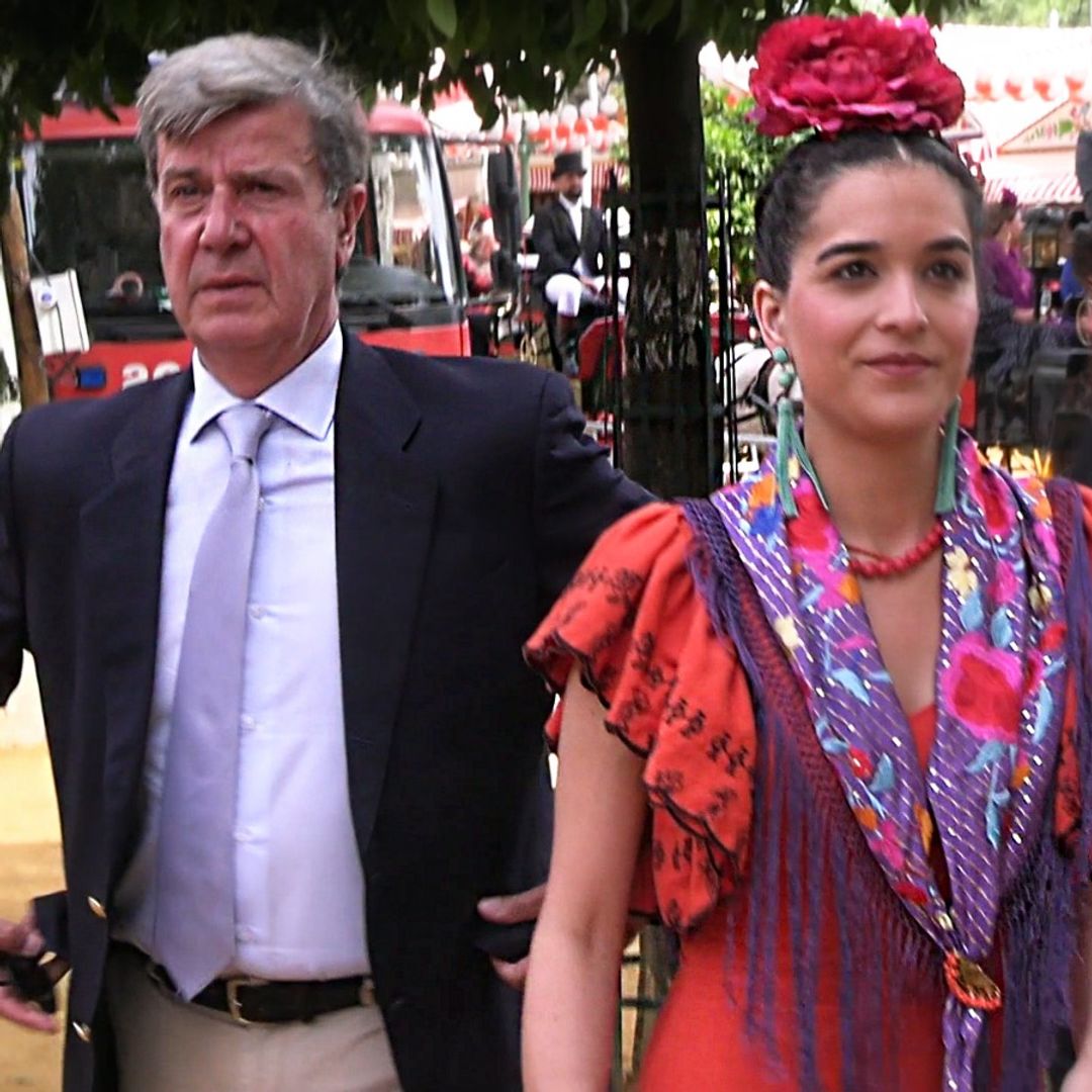 Bárbara Mirjan conquista la Feria por primera vez como duquesa y rodeada de la familia Alba
