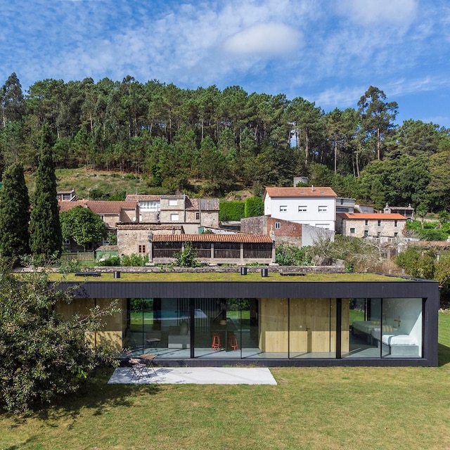 Un pabellón diseñado como segunda vivienda