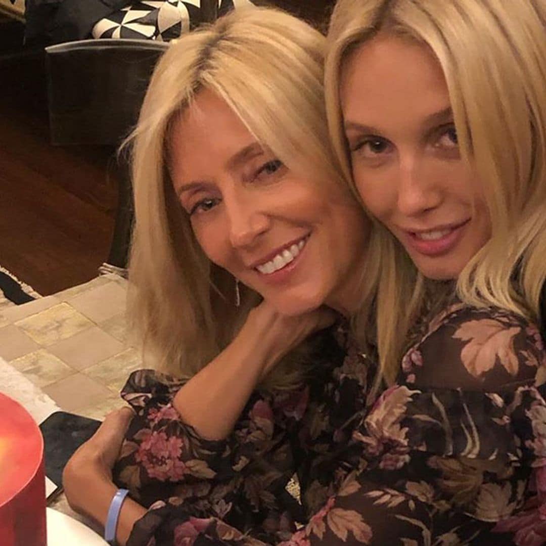 Marie Chantal-Miller celebra su cumpleaños con una original tarta y rodeada de buenos amigos