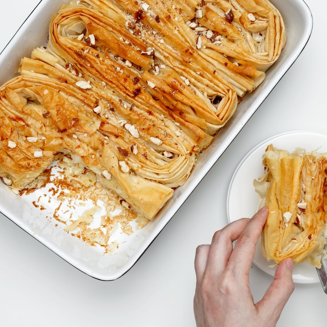 Lo has visto en redes, paso a paso del 'crinkle cake' el pastel que triunfa en TikTok