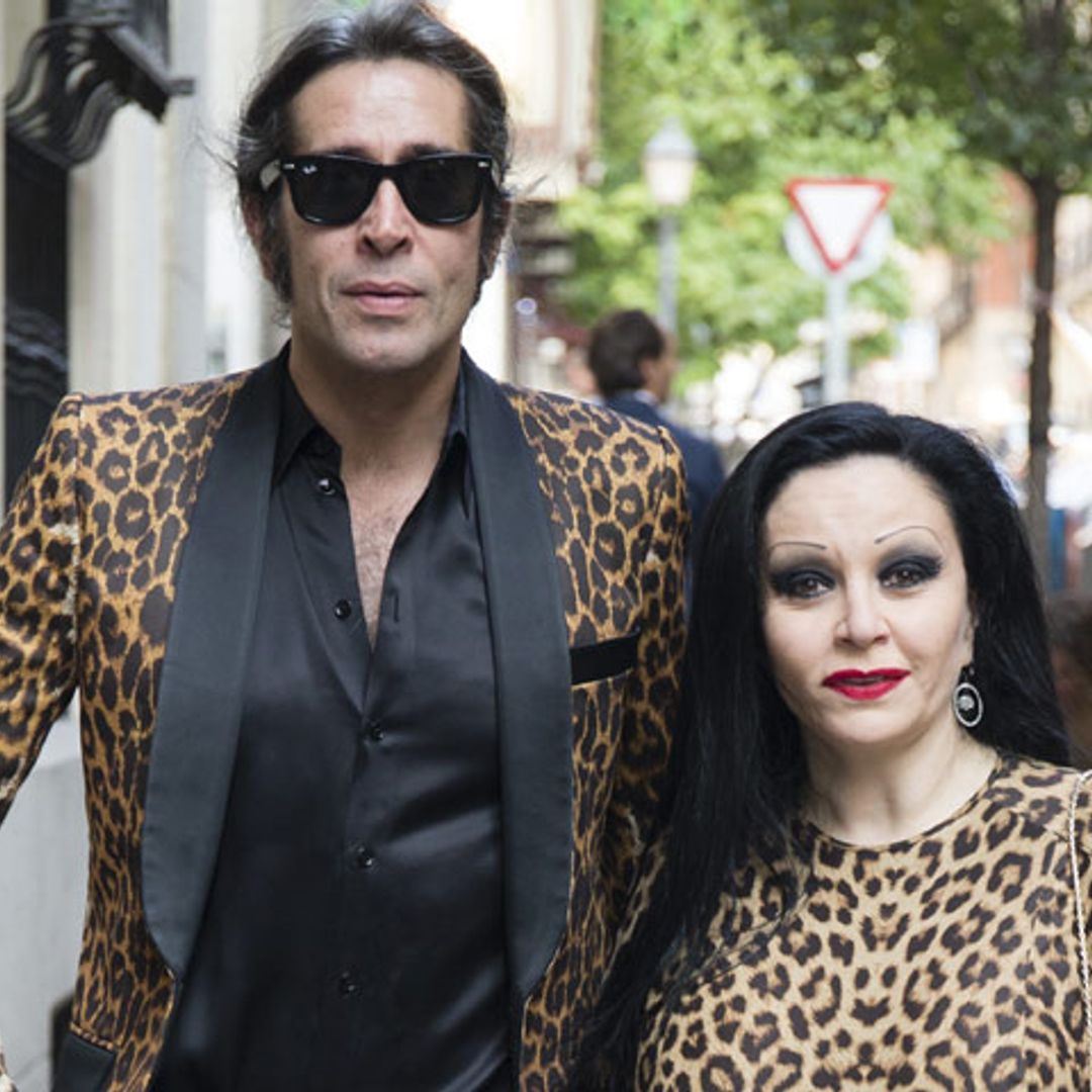Alaska y Mario celebran su 18º aniversario de boda volviendo al 'lugar del delito'