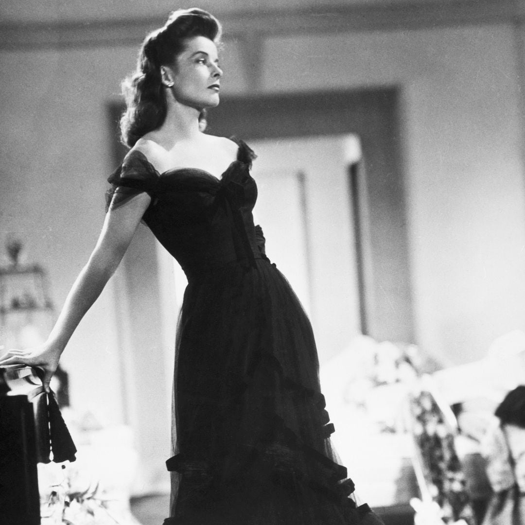 La mejor inspiración para las invitadas más estilosas estaba en el armario de Katharine Hepburn