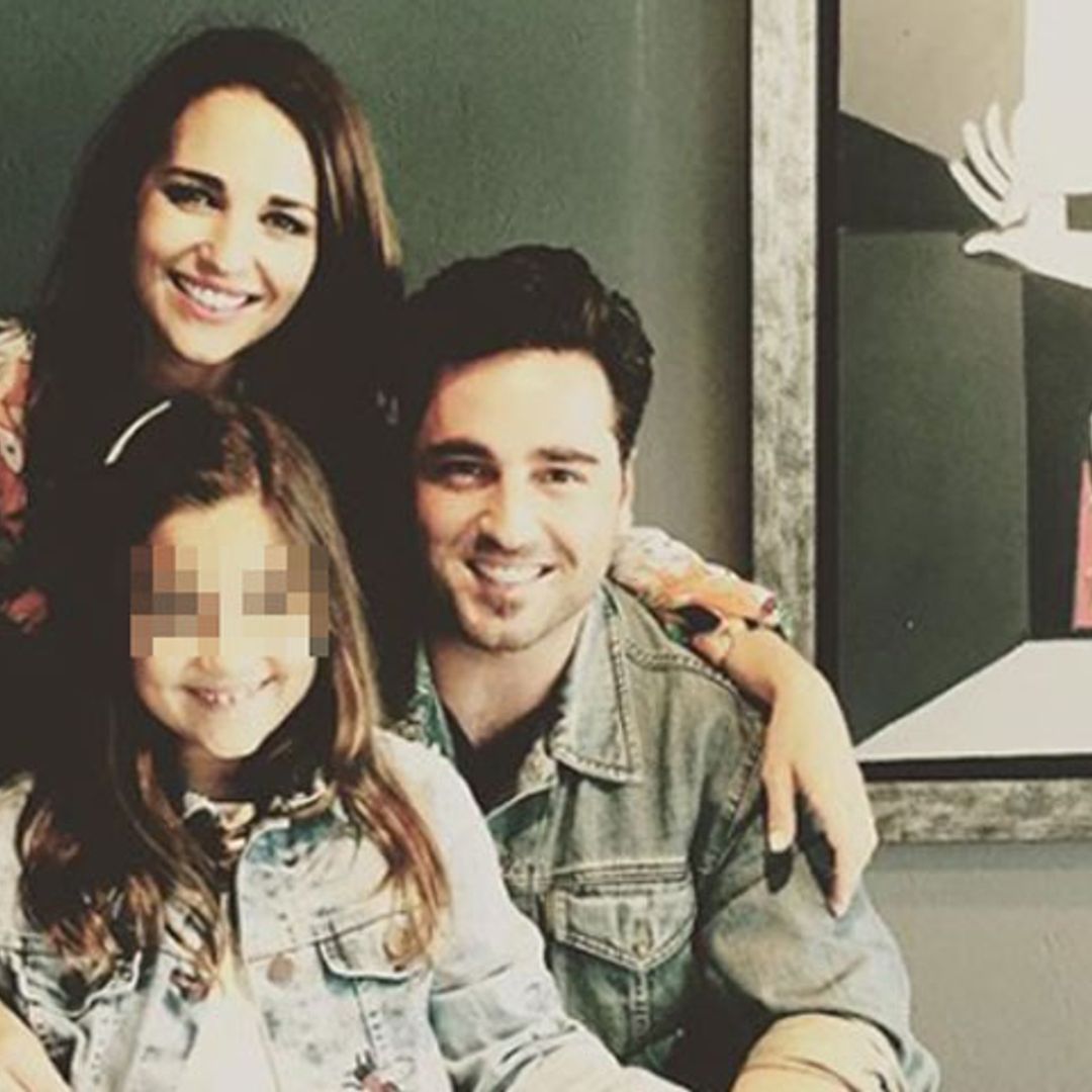 Paula Echevarría y David Bustamante posan juntos y en familia horas antes de la comunión de Daniella
