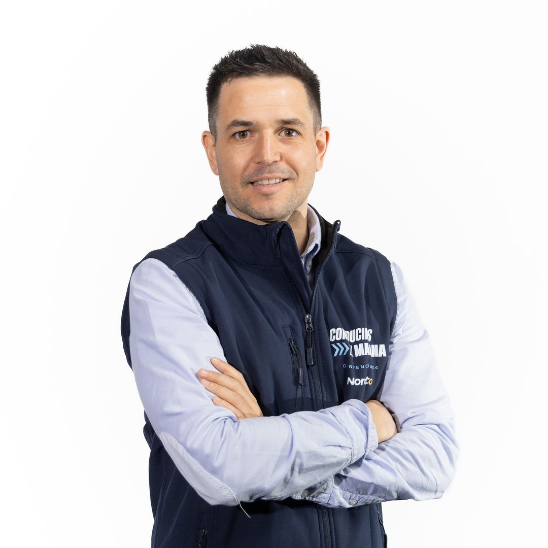 Xavier Celda, experto en mecánica: "Dar acelerones nada más arrancar es el error más común y dañino"