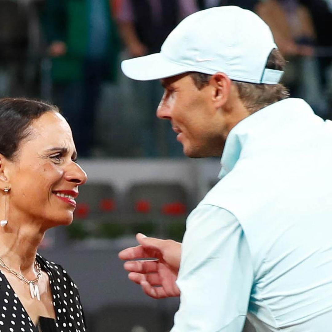Claudia Rodríguez, viuda de Manolo Santana, arropada por Rafa Nadal en el emotivo homenaje al tenista en Madrid