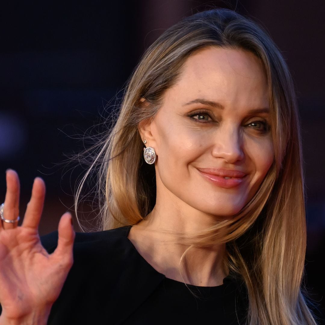 Angelina Jolie muestra por primera vez las huellas de su mastectomía: "Comparto las cicatrices con muchas mujeres que quiero"