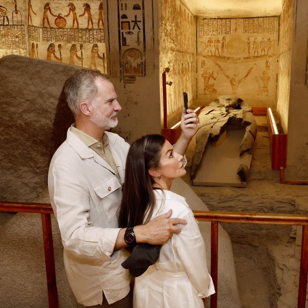 Los reyes Felipe y Letizia culminan su viaje de Estado en Egipto entre las misteriosas tumbas de los faraones