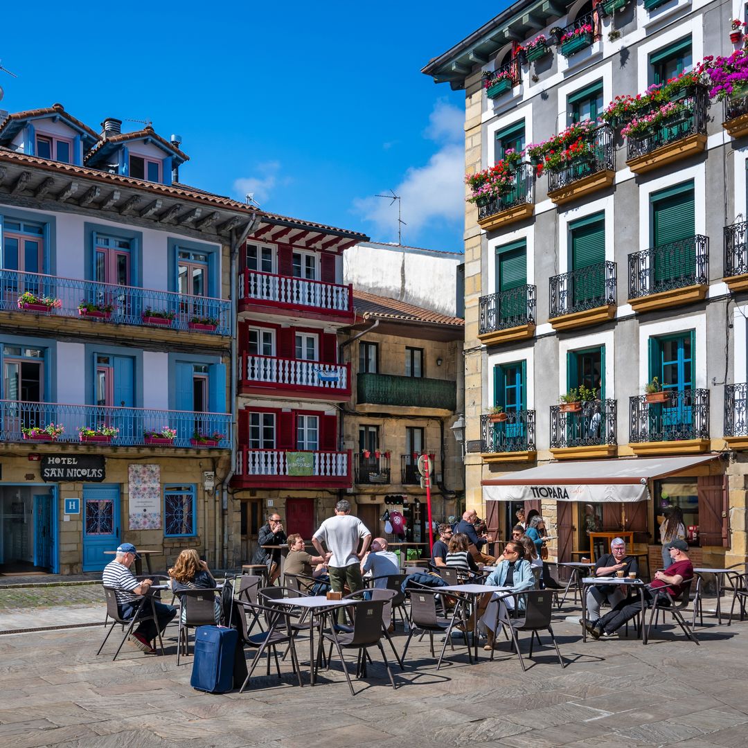 Plaza de Hondarribia, Guipúzcoa