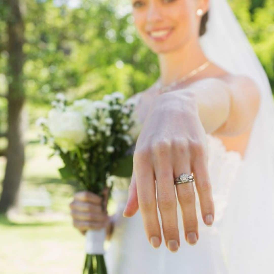 novias anillo 01
