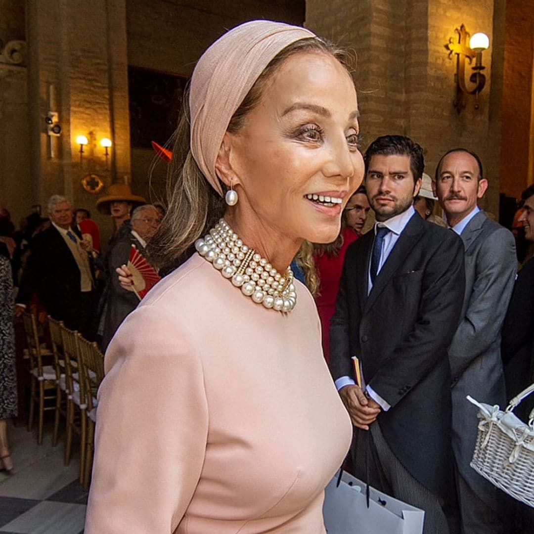 De Isabel Preysler a Alfonso Díez, cumbre de 'celebs' en la boda de la hija de los duques de Segorbe