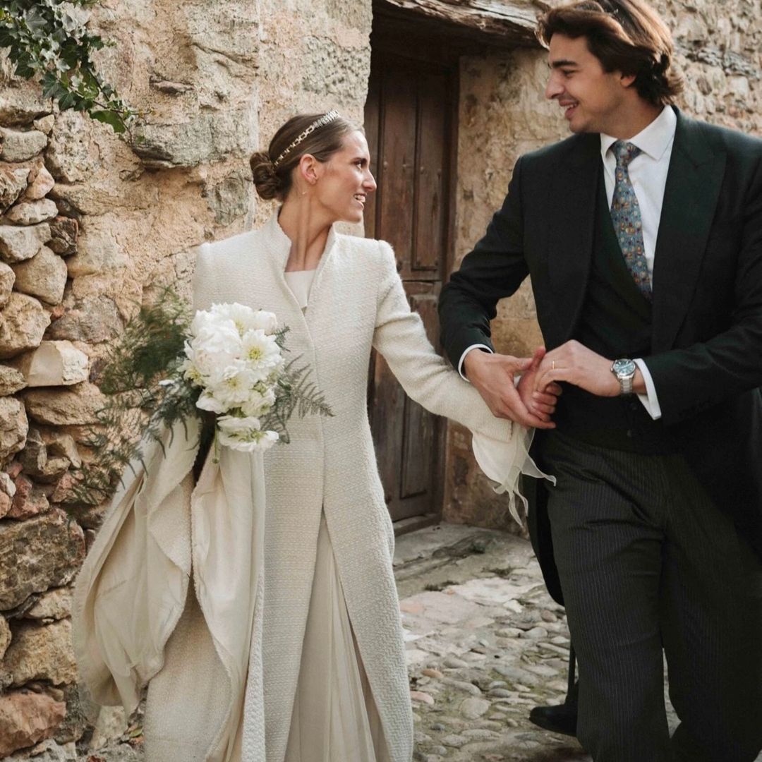 El tejido escocés que puso de moda Coco Chanel es el rey de la temporada: así llevan el tweed las novias que más saben de moda