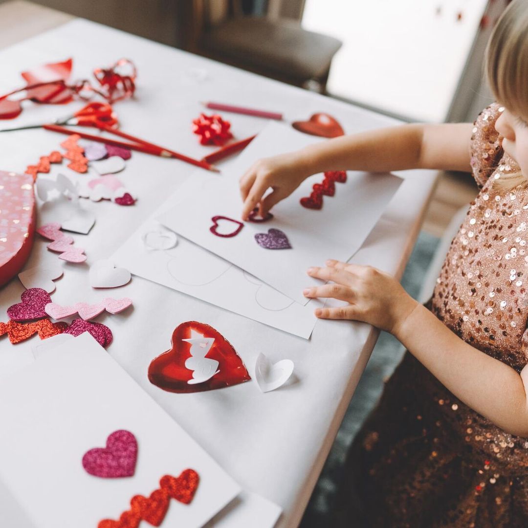 Manualidades (con mucho amor) para hacer con niños en San Valentín