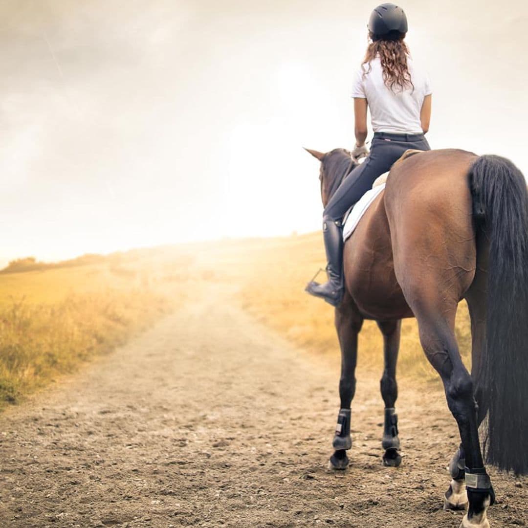 Montar a caballo: un ejercicio muy recomendable para tu cuerpo y para tu mente