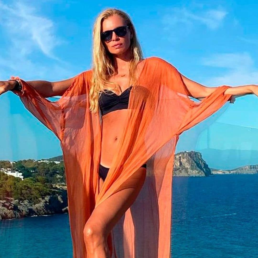 Esther Cañadas, cuerpazo a los 44 años y regreso inminente a la moda