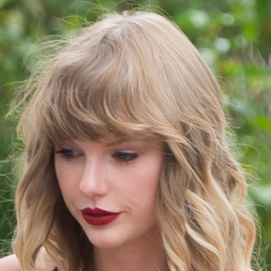 Cinco técnicas para conseguir las ondas de Taylor Swift sin aplicar calor a tu cabello