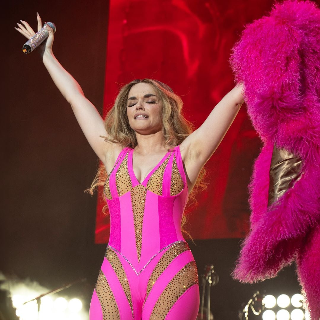 Melody vuelve a los escenarios arropada por su novio, Ignacio Batallán, tras las polémicas de Eurovisión