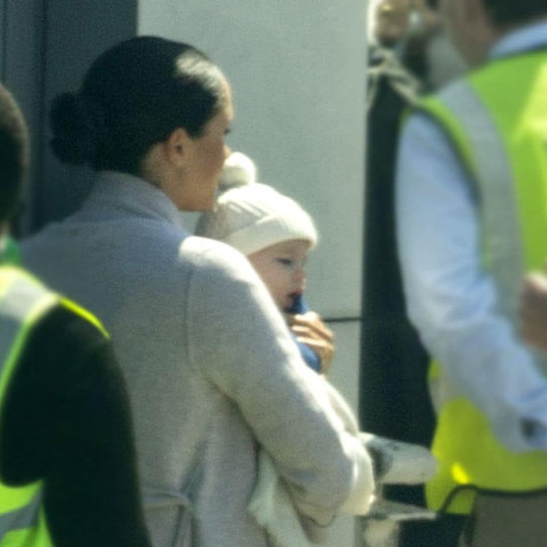 Meghan Markle y el gorrito de Archie que recuerda a Harry de Inglaterra 34 años después