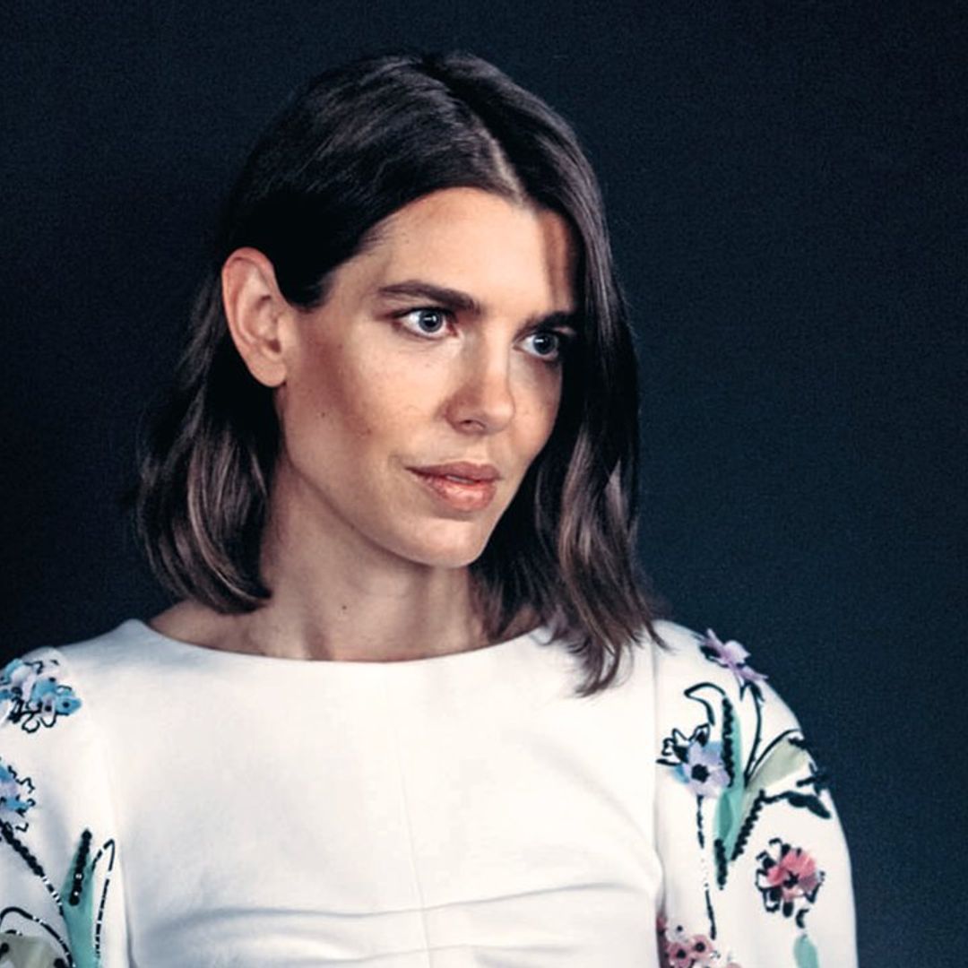 Carlota Casiraghi reina con su nuevo look entre las princesas de la moda