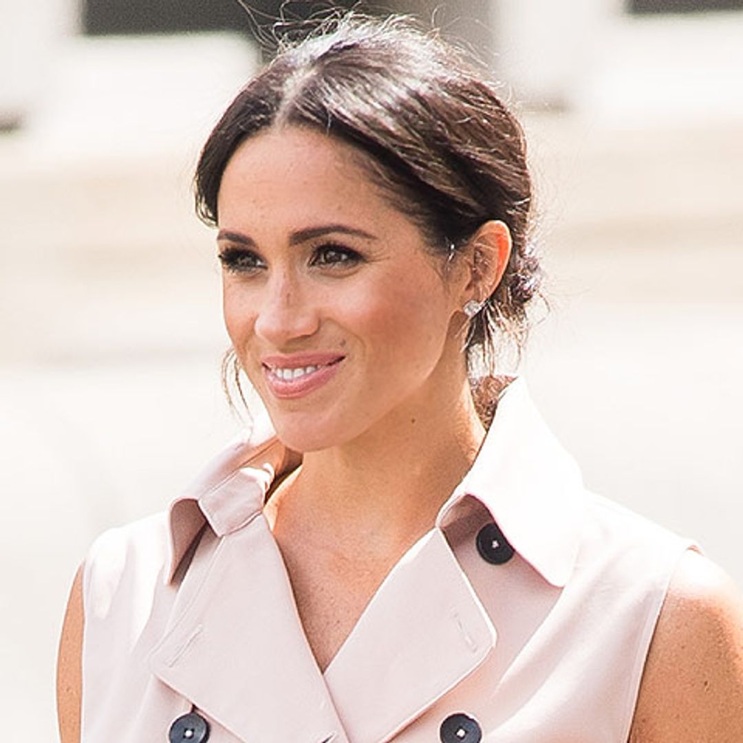 Los gestos que demuestran que Meghan Markle es una 'royal' diferente