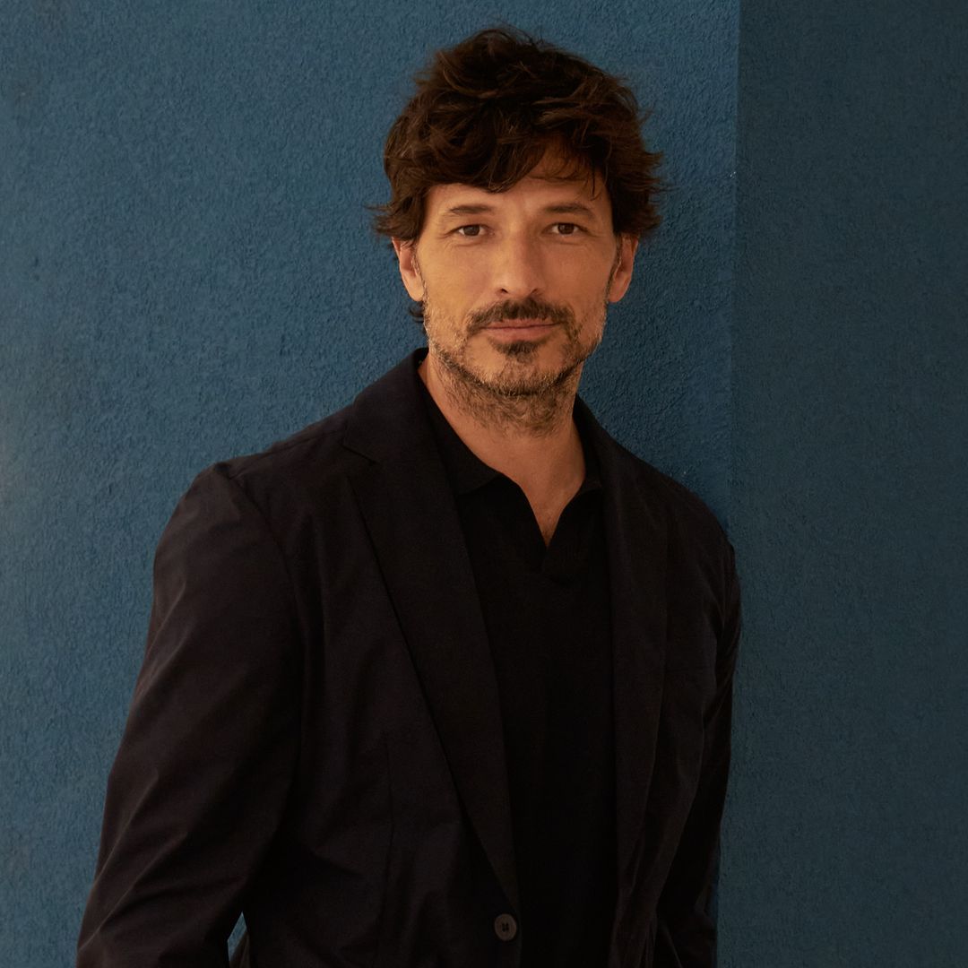 Hablamos con Andrés Velencoso de su nuevo reto profesional y de pasión por la moda: "Cada vez que acabas un proyecto piensas que puede ser el último"