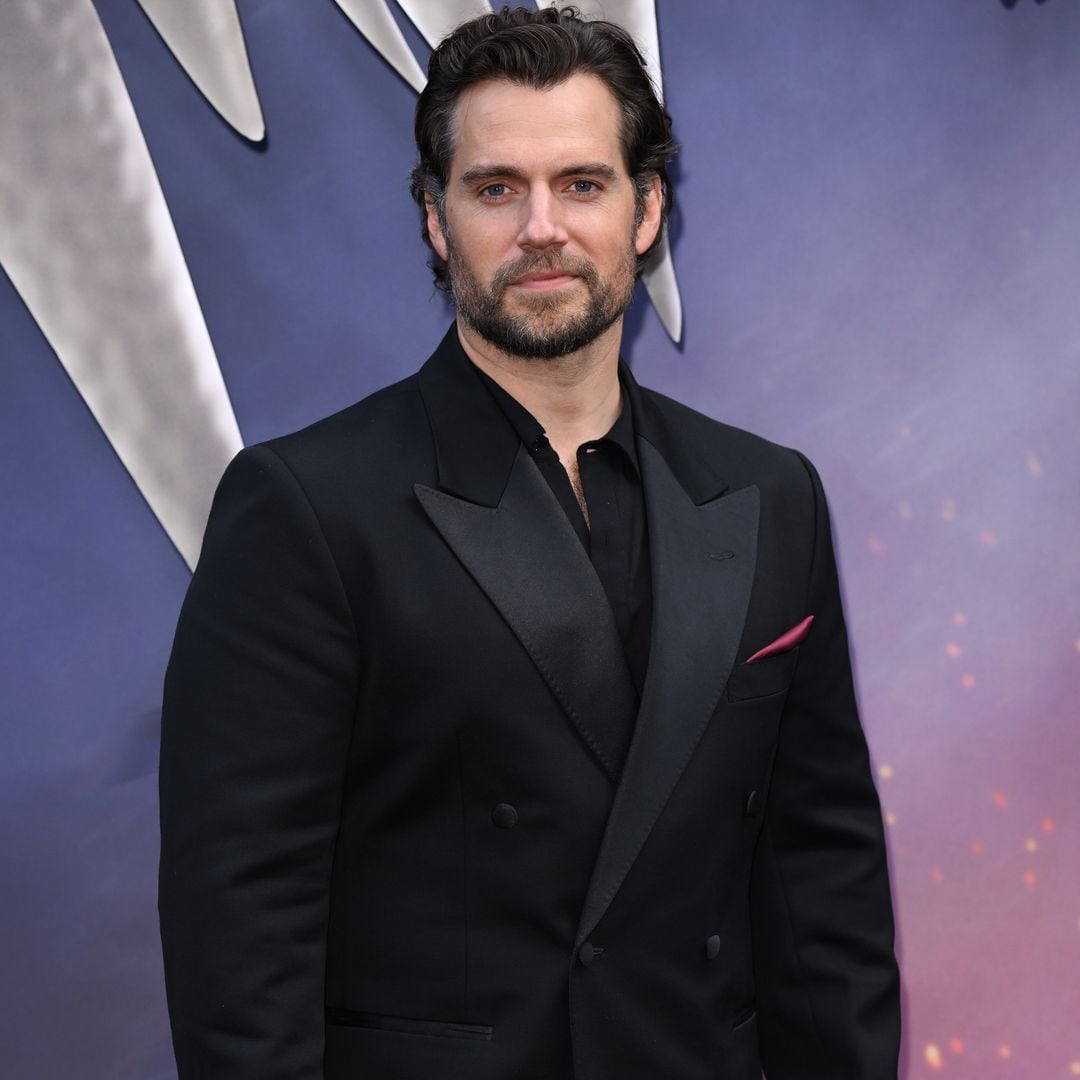 Henry Cavill se pronuncia por primera vez sobre la lesión que lo ha hecho pausar sus proyectos