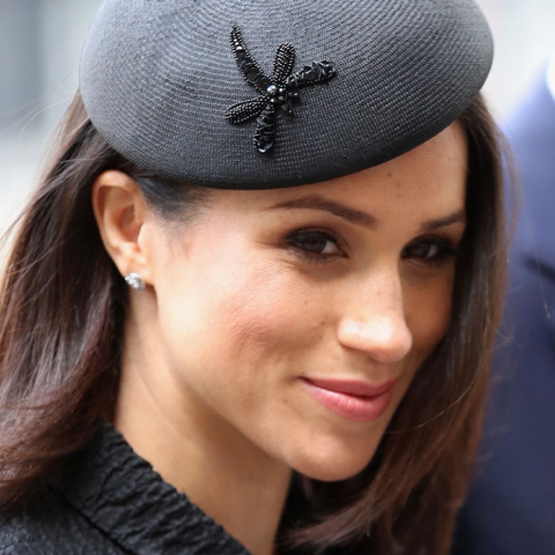 El sombrerero Philip Treacy, el talismán de Meghan Markle