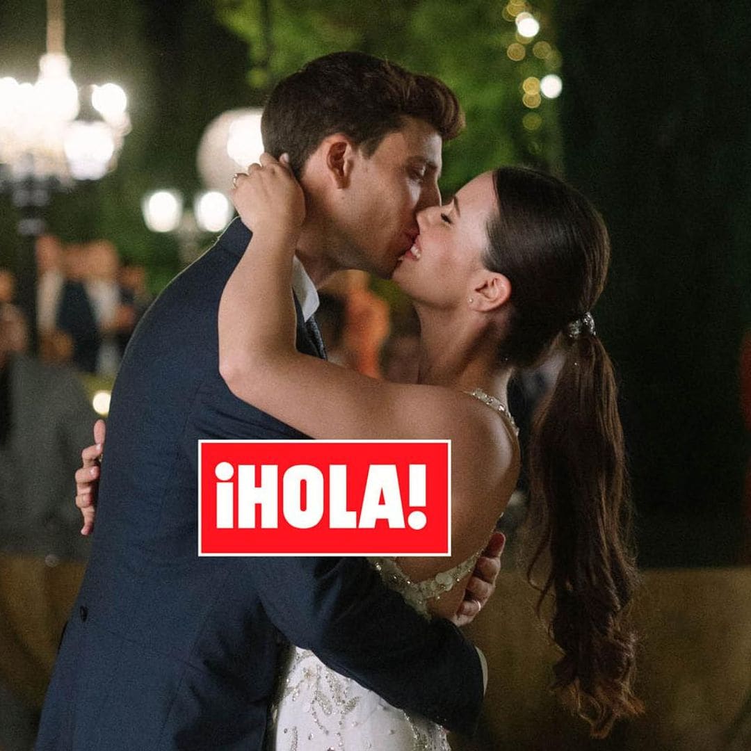 Con pedrería y una original cola: desvelamos el segundo vestido de novia de la arquitecta Paula Batet