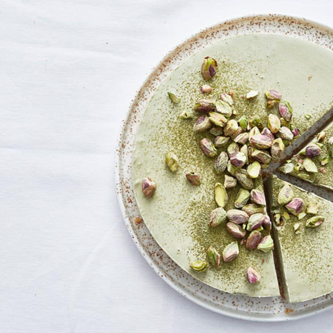 'Cheesecake' de té 'matcha' con pistachos