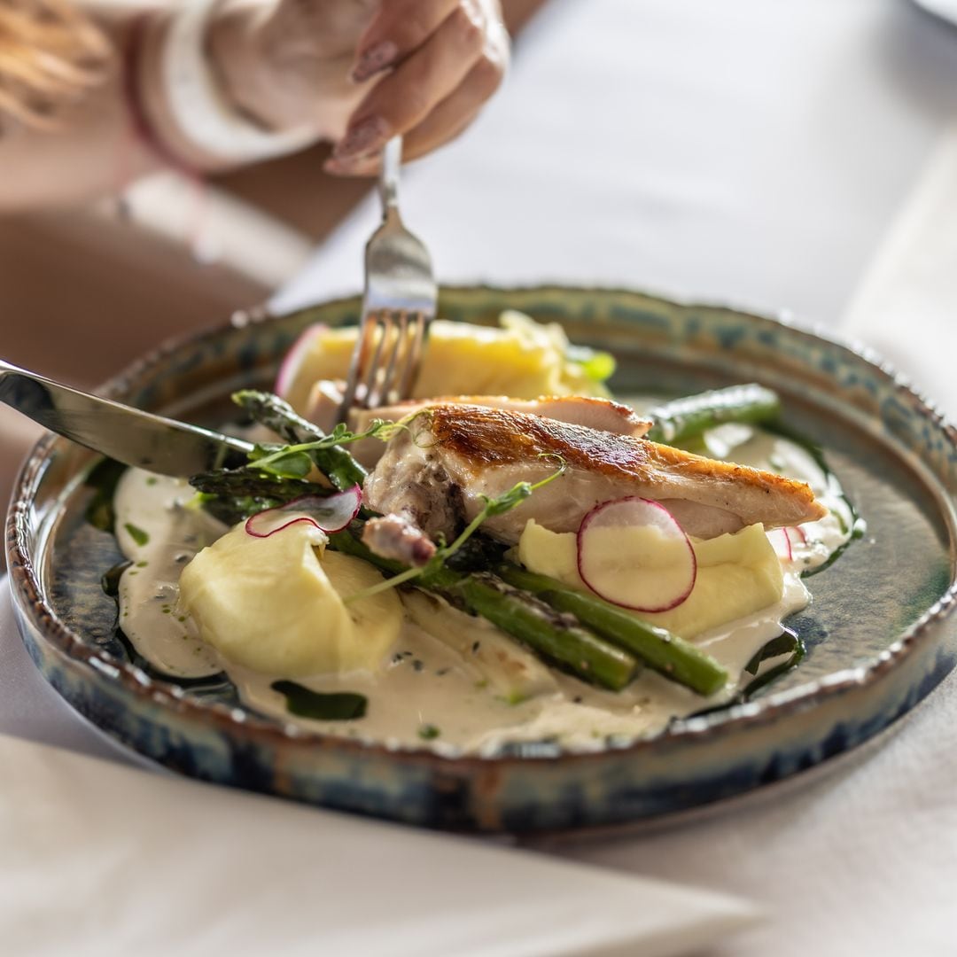 La nutricionista Laura Jorge lo confirma: las patatas para cenar te pueden ayudan a dormir mejor, pero tienes que tomarlas así
