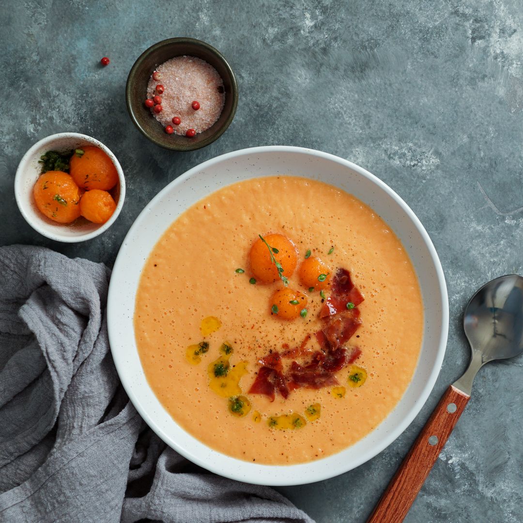 LA RECETA FRESQUITA DEL DÍA. Sopa fría de melón y manzana: ligera, con un punto dulce y perfecta para el calor de agosto