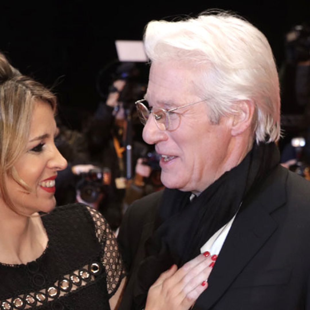 En ¡HOLA!, ya conocemos el nombre del bebé de Richard y Alejandra Gere... y es muy imperial
