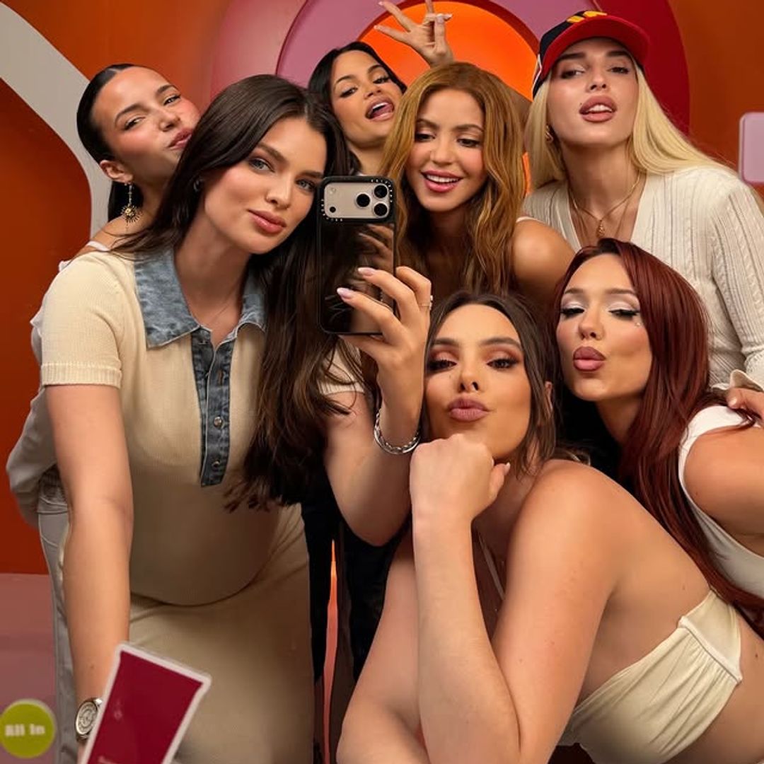 Shakira causa sensación bailando con su espectacular squad latino: Nadia Ferreira, Lele Pons y más