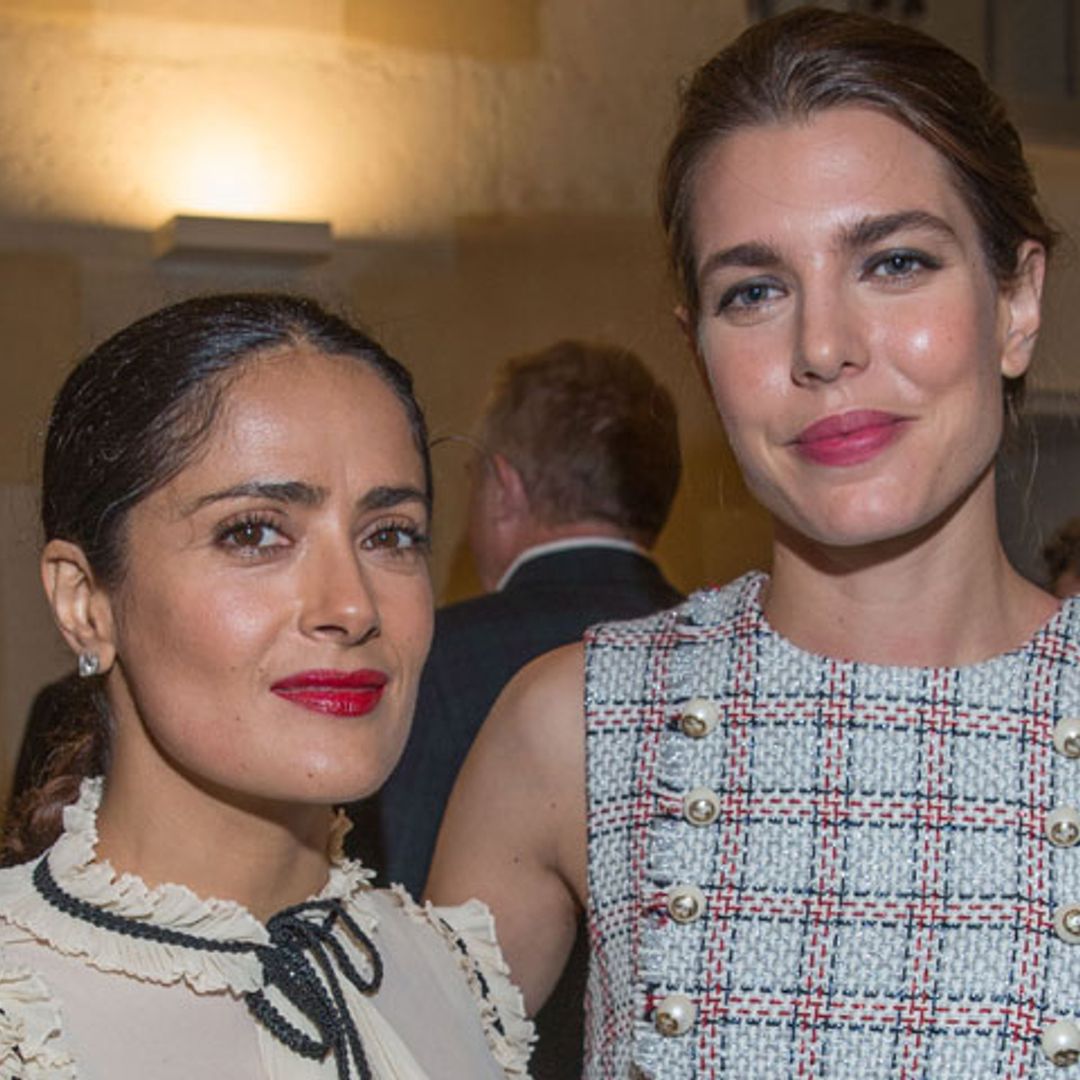 ¿Qué hacían Carlota Casiraghi y Salma Hayek juntas en París?