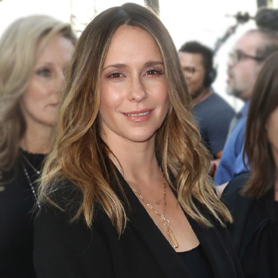 Jennifer Love Hewitt explica el motivo de su comentado aspecto en su reaparición pública