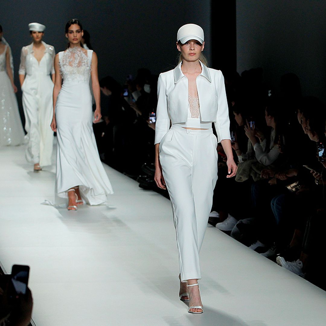 Del vestido romántico al traje de chaqueta: los looks de Cymbeline son para todas